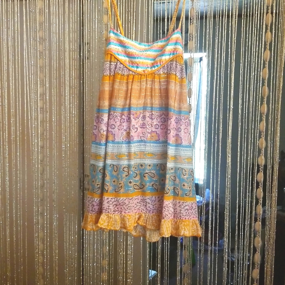 Boho "Daytrip" designer top. Light and flowing size Medium
